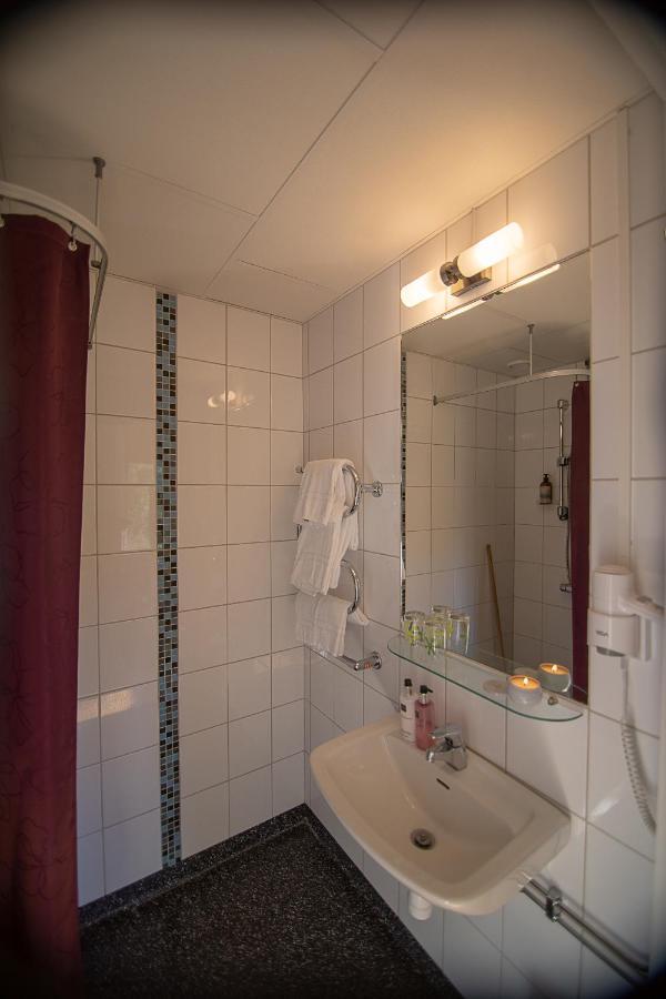 Hotell Station Skinnskatteberg Eksteriør bilde