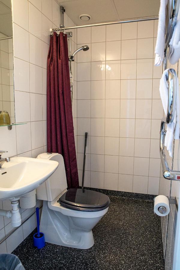 Hotell Station Skinnskatteberg Eksteriør bilde
